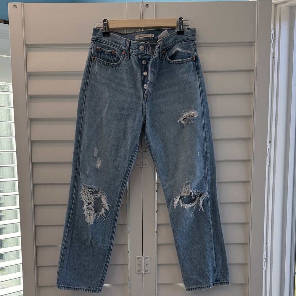 Levi's Premium Light Denim Wedgie Straight Jeans